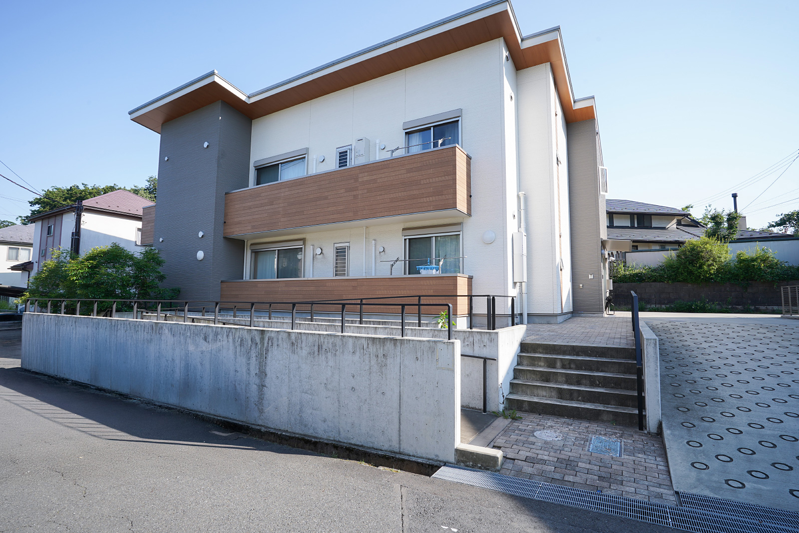 くらさわA棟　外観
